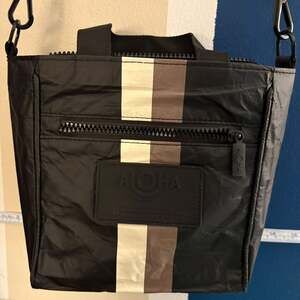 ALOHA Collection Le Voyageur Crossbody Bag in Caffe on Black